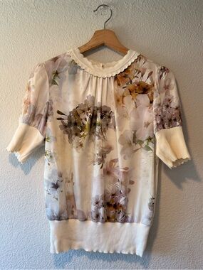 TED BAKER Cream Floral Short Sleeve Knit Top